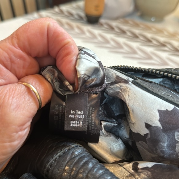 Ted Baker Leather Bag - Picture 2 of 9